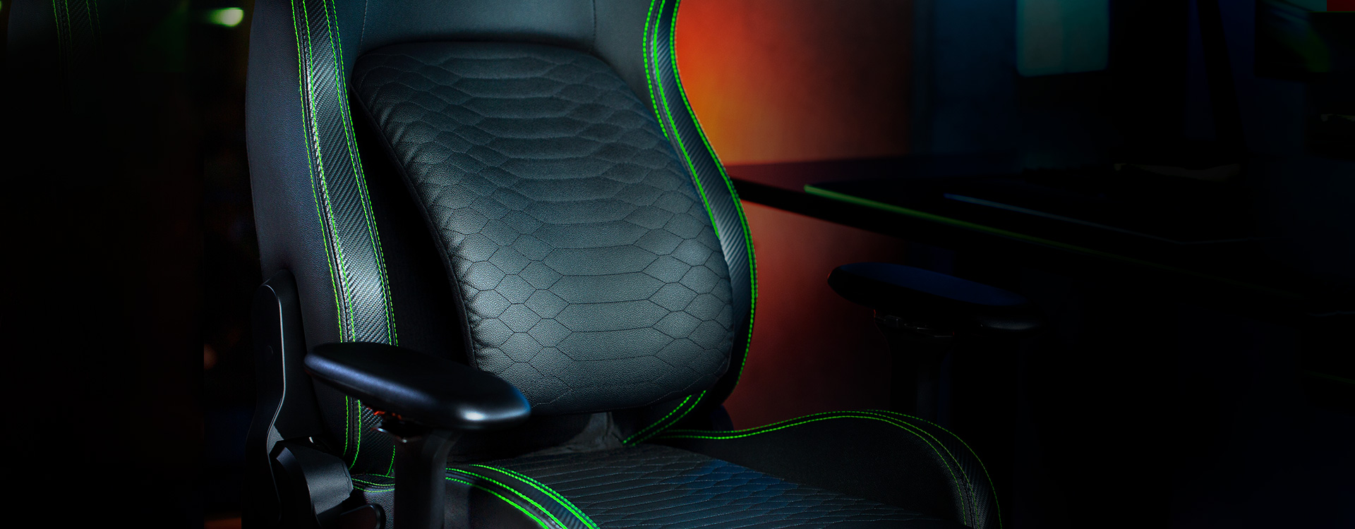 Ghế game Razer Iskur Gaming Chair w/ Lumbar Support  tích hợp đệm lưng có thể tuỳ chỉnh